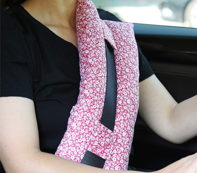 Seatbelt-Pillow-For-Post-Mastectomy-Surgery